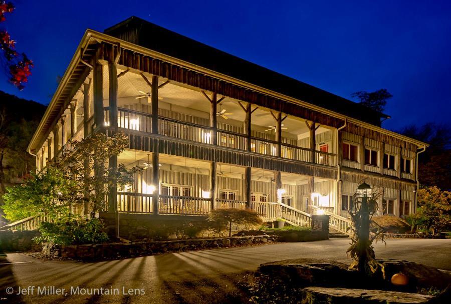 تشيمني روك The Esmeralda Inn And Restaurant المظهر الخارجي الصورة